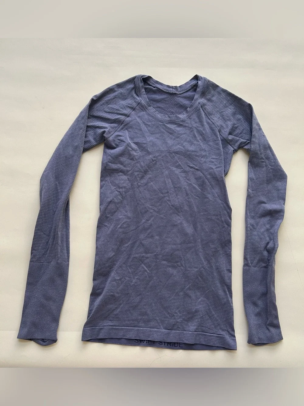lululemon athletica Lavender Long-Sleeve size 4
